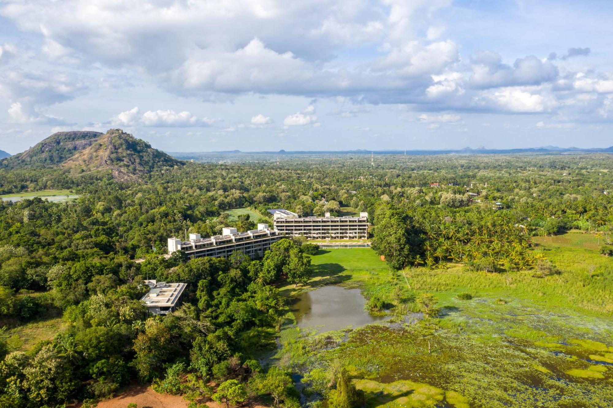 Jetwing Lake Dambulla Exterior foto